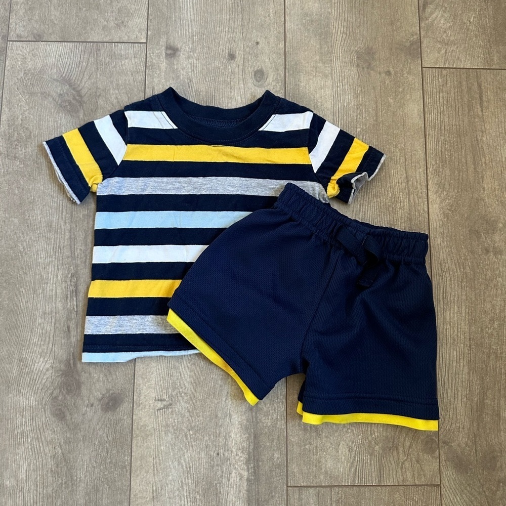 12 M Baby Boy Outfit Athletic Shorts & Stripe Shirt Carter’s Garanimals Clothes